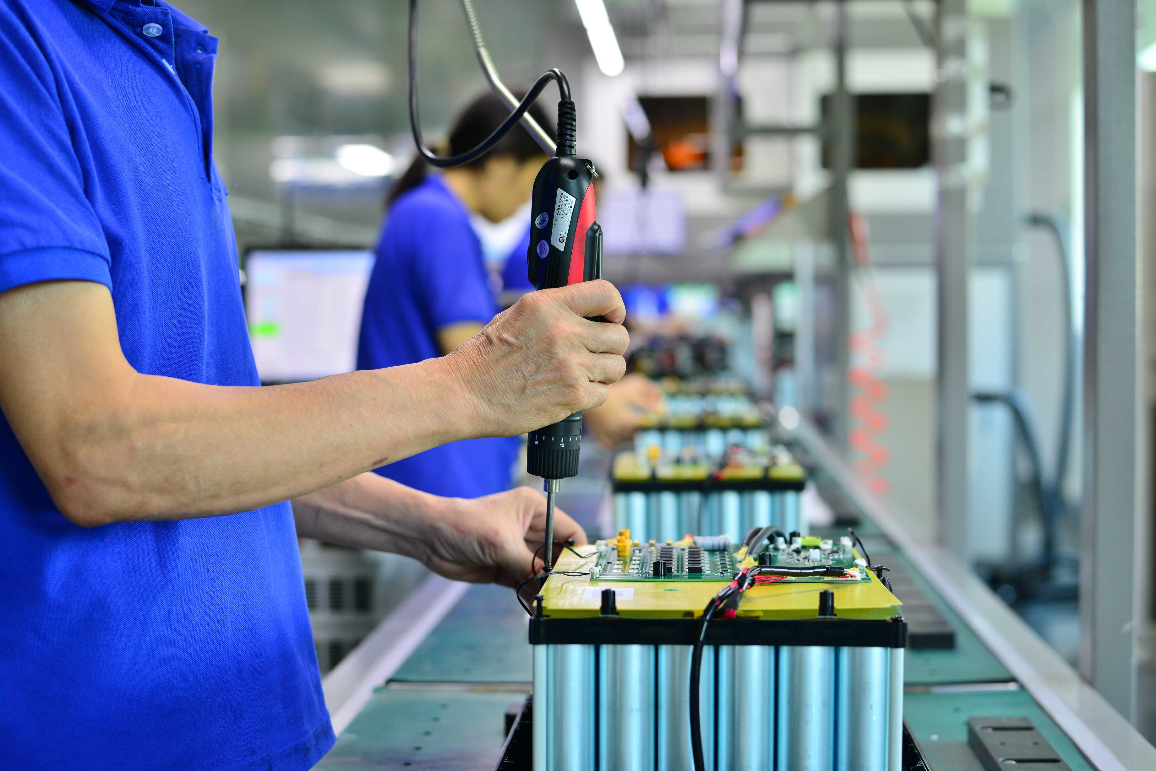 世界那么大，電量不夠怎么看大容量戶外電源陪您游山玩水